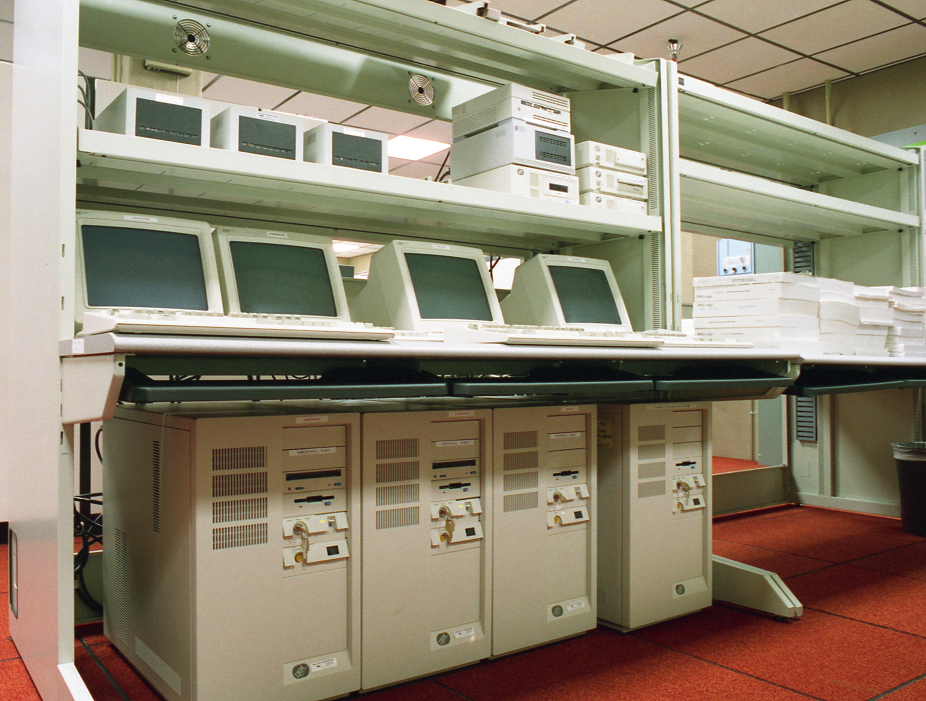 IBM RS6000 supercomputer cluster